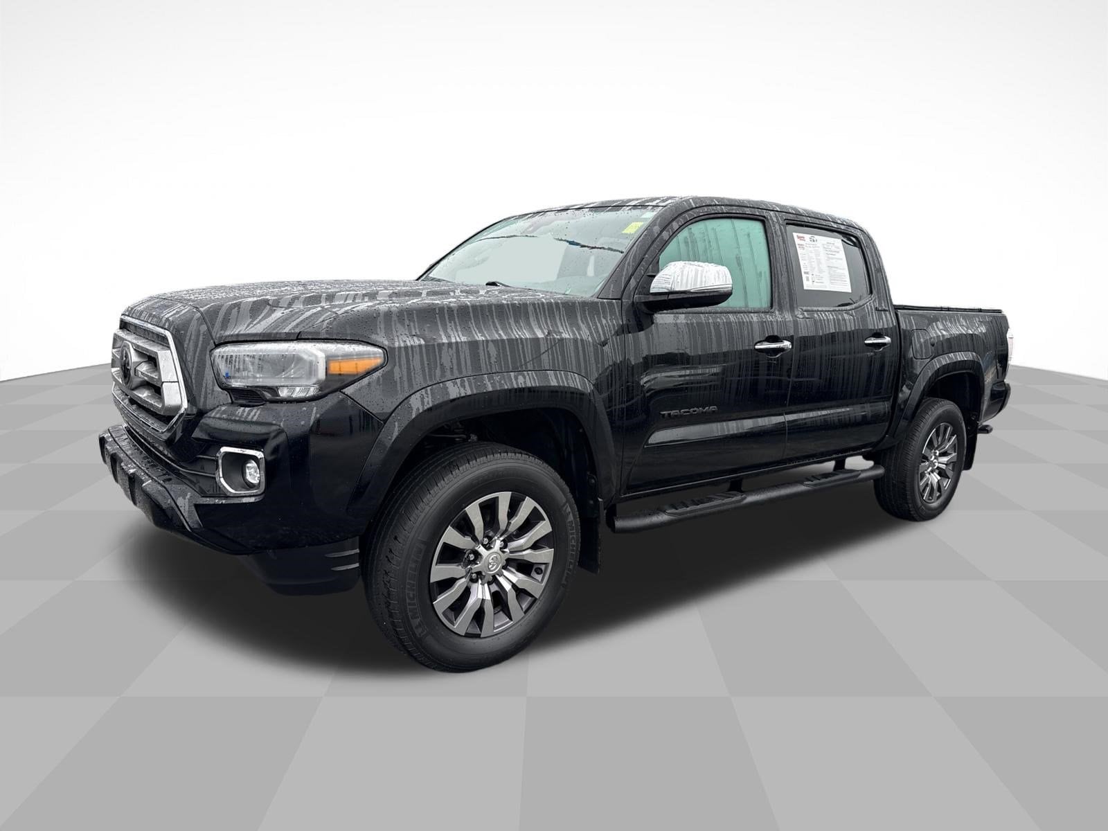 2022 Toyota Tacoma Limited Double Cab 4WD V6 Auto Short Bed's photo