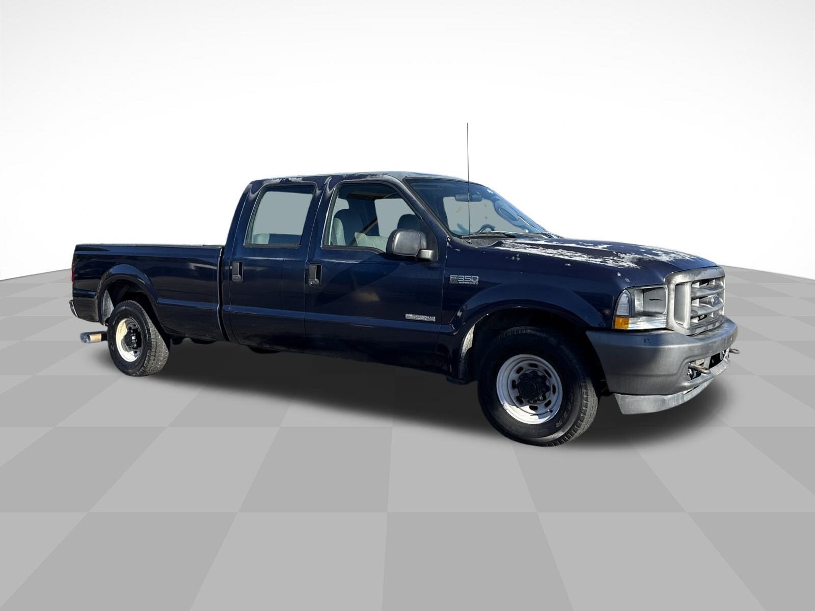 2003 Ford F-350 XL photo 3