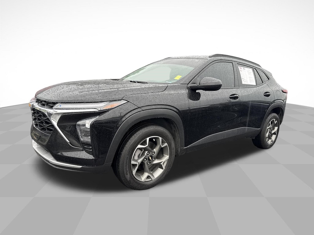 Used 2024 Chevrolet Trax LT SUV