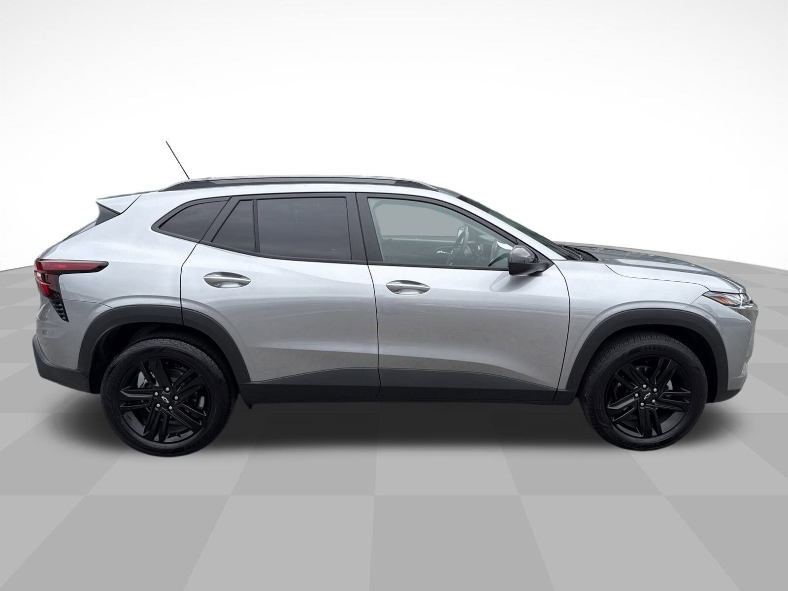 2025 Chevrolet Trax ACTIV photo 4