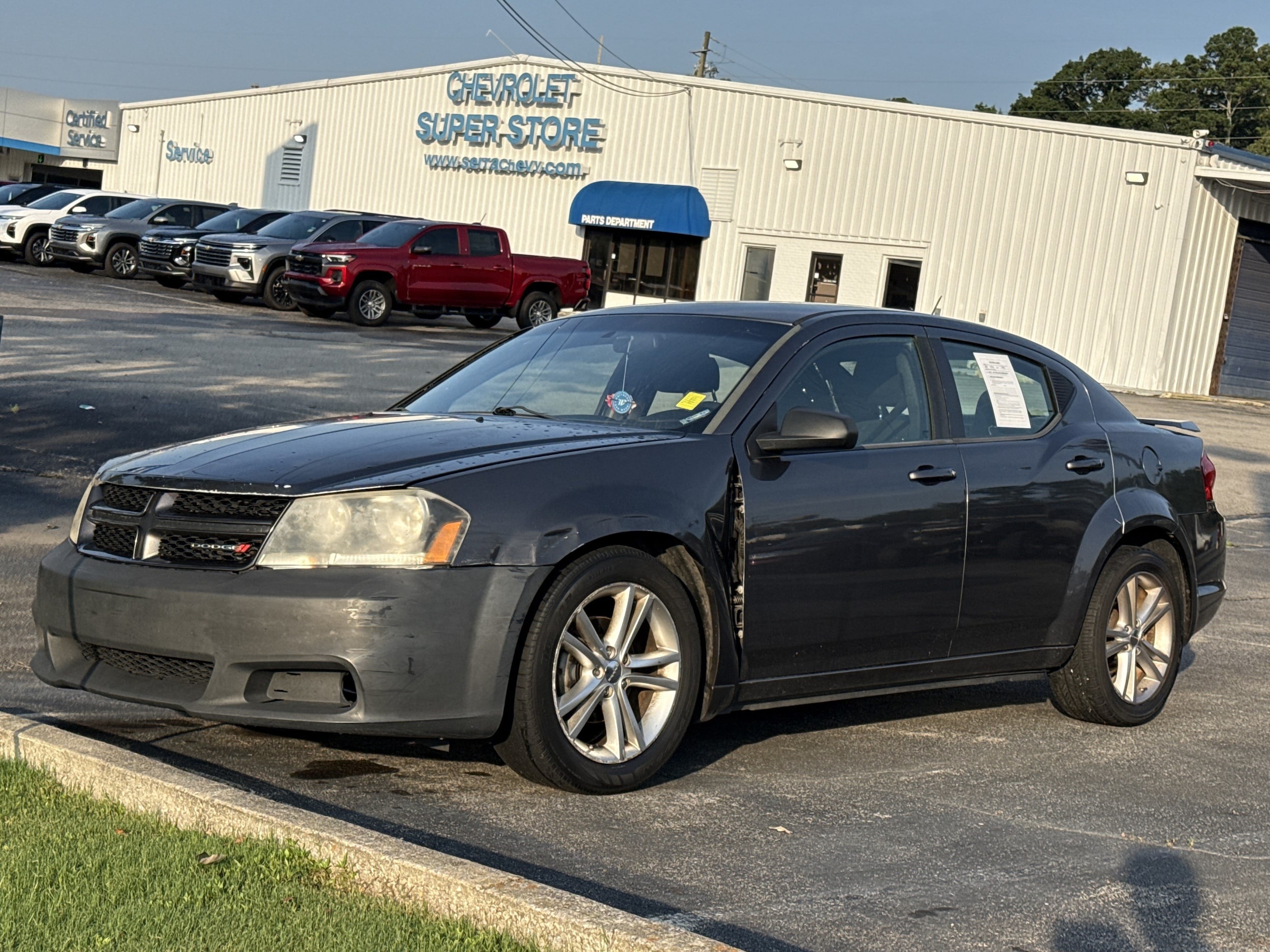 2014 Dodge Avenger SE's photo