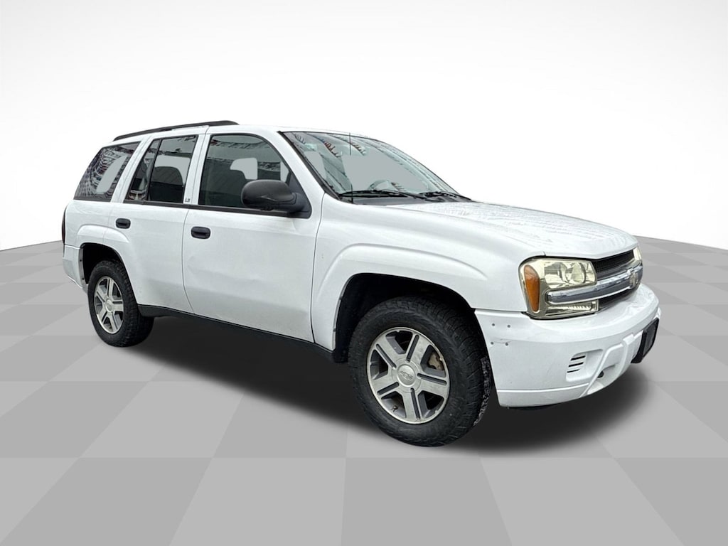 Used 2004 Chevrolet Trailblazer LS SUV