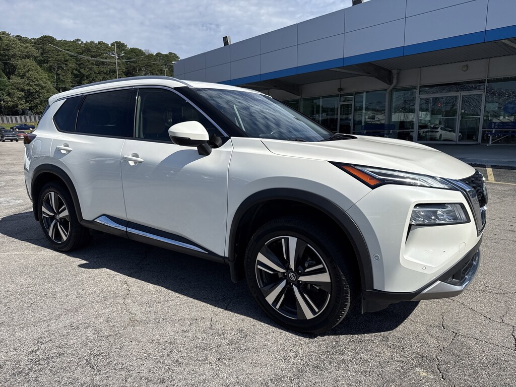 Used 2021 Nissan Rogue Platinum FWD SUV