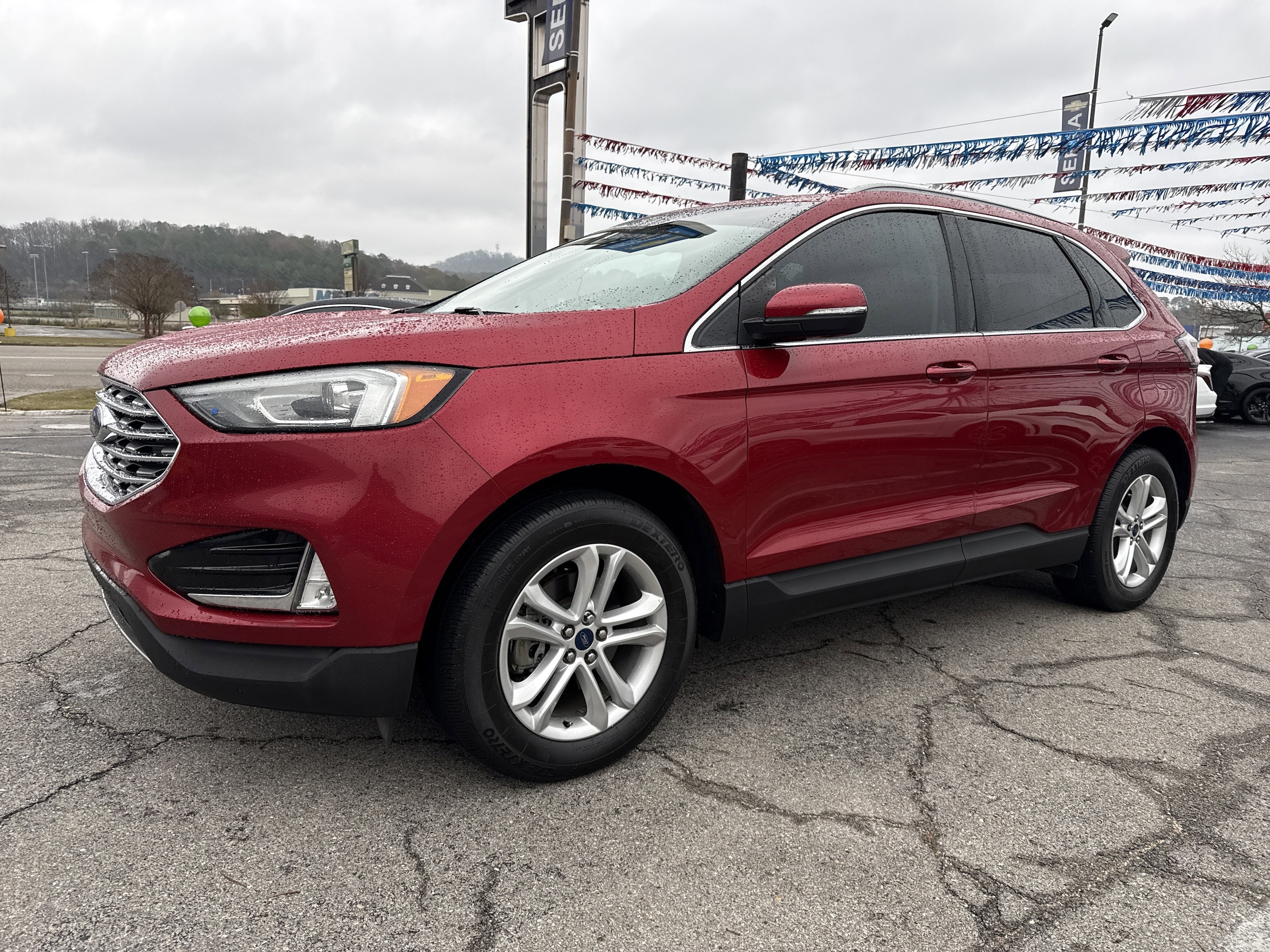 2020 Ford Edge SEL's photo