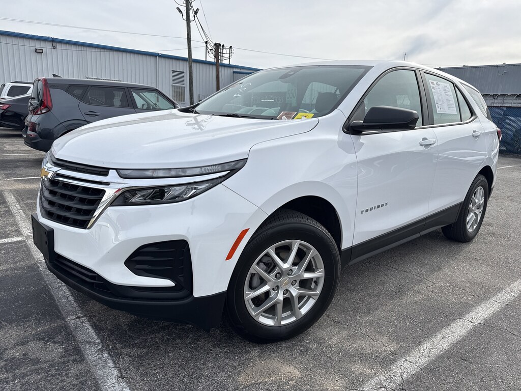 Used 2023 Chevrolet Equinox LS SUV
