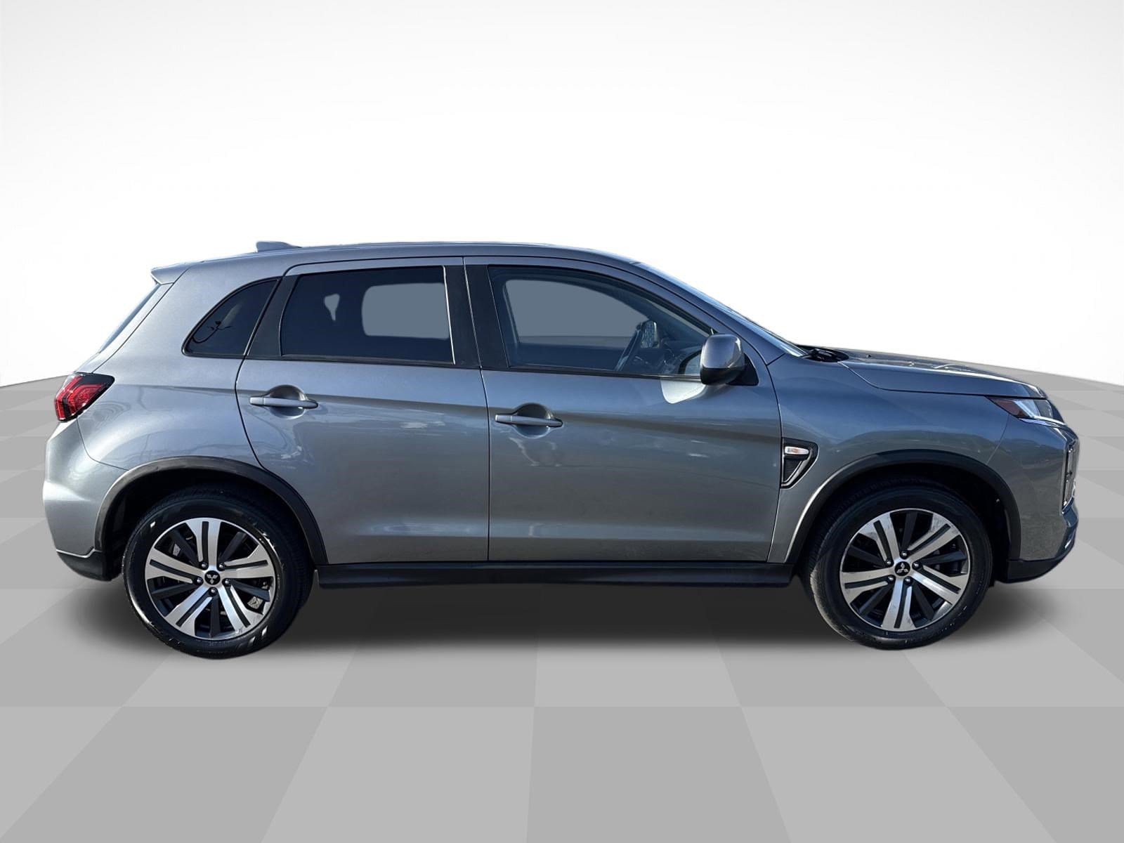 2024 Mitsubishi Outlander Sport 2.0 ES AWC CVT's photo