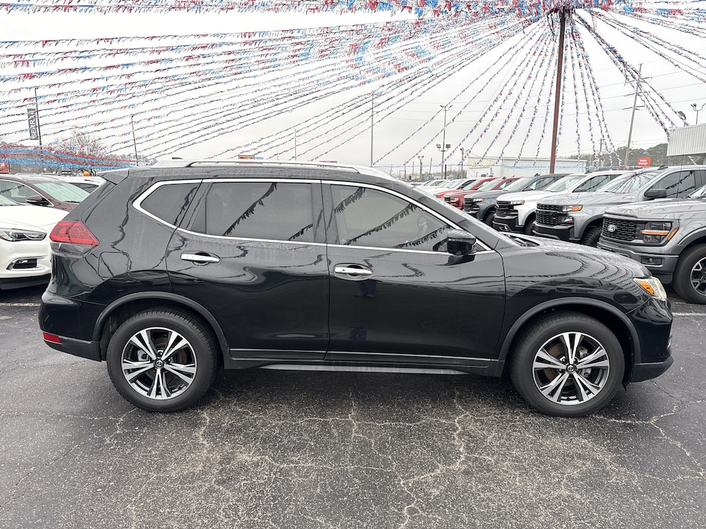 Used 2019 Nissan Rogue SV SUV