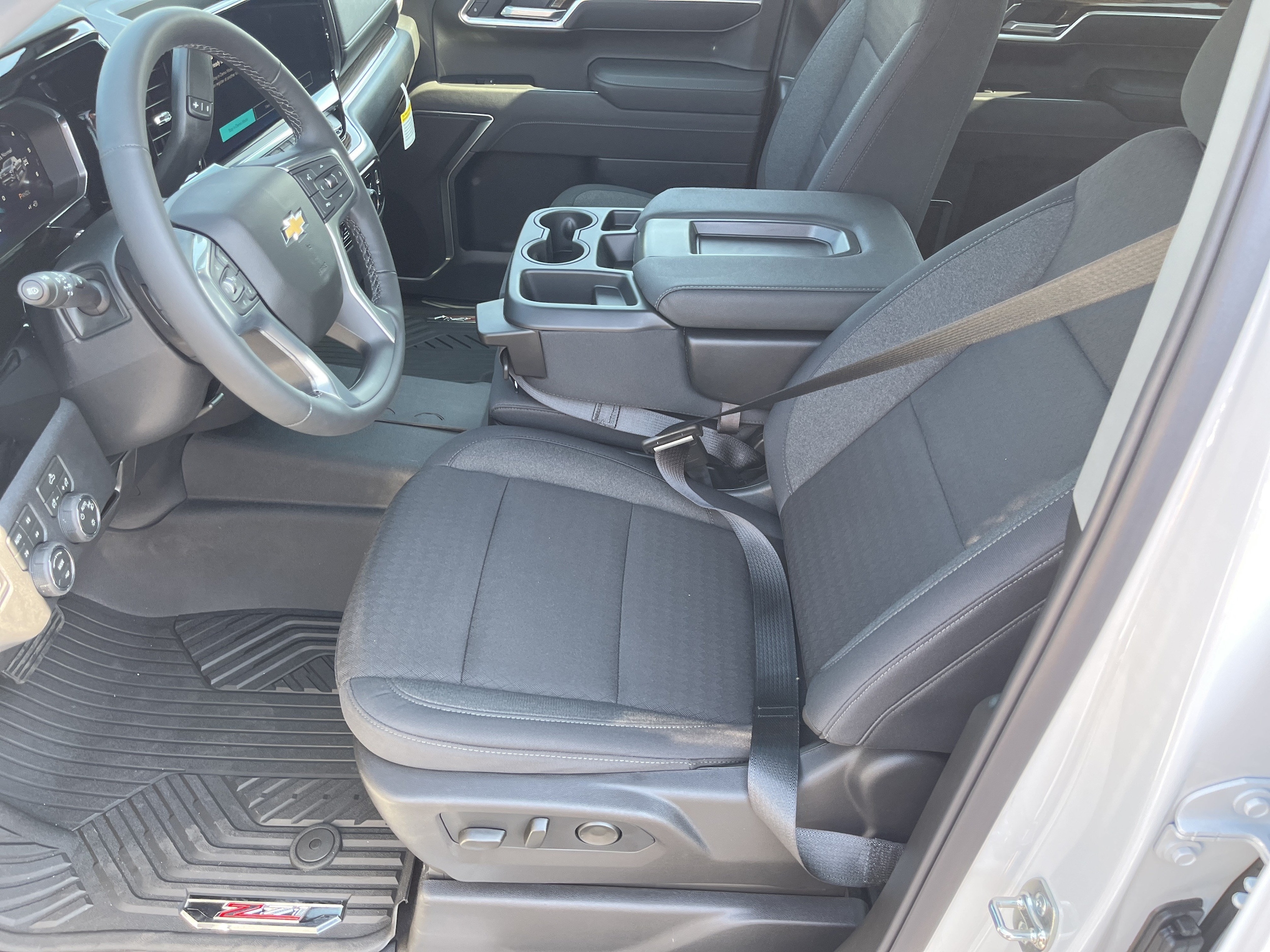 2026 Chevrolet Silverado 1500 LT - Photo 11