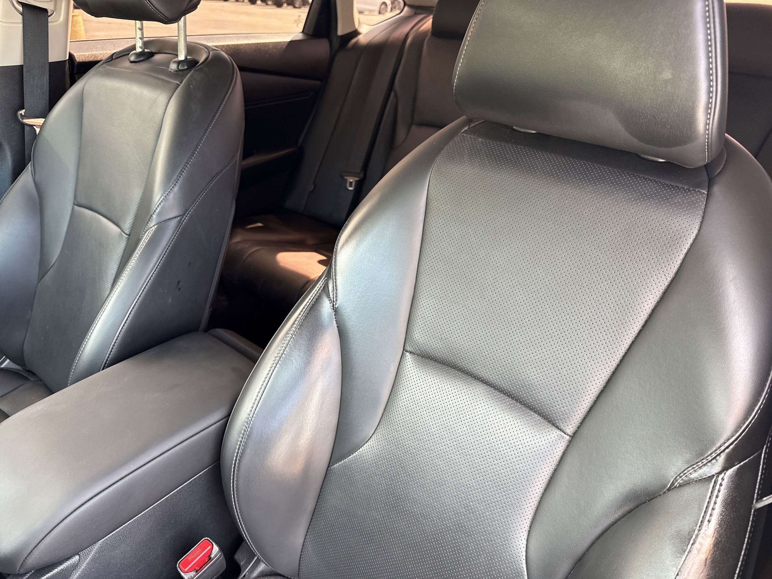 2024 Honda Accord Hybrid EX-L - Photo 13