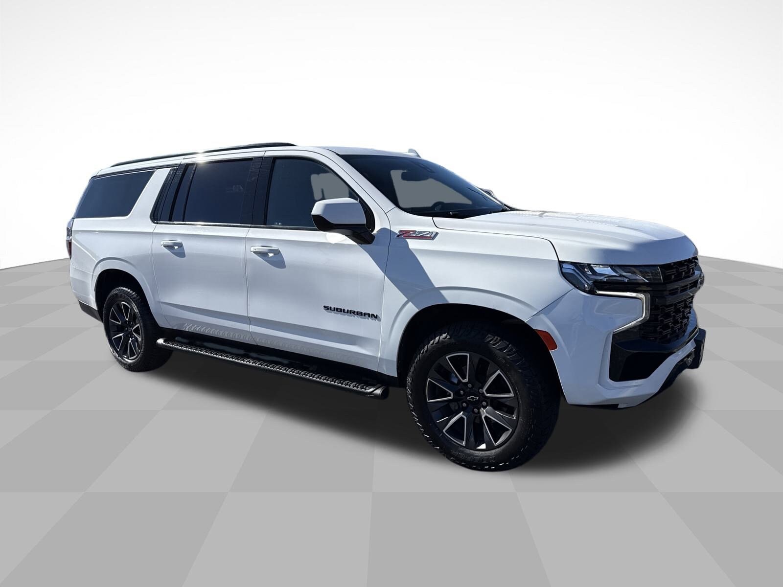 2021 Chevrolet Suburban Z71 photo 3