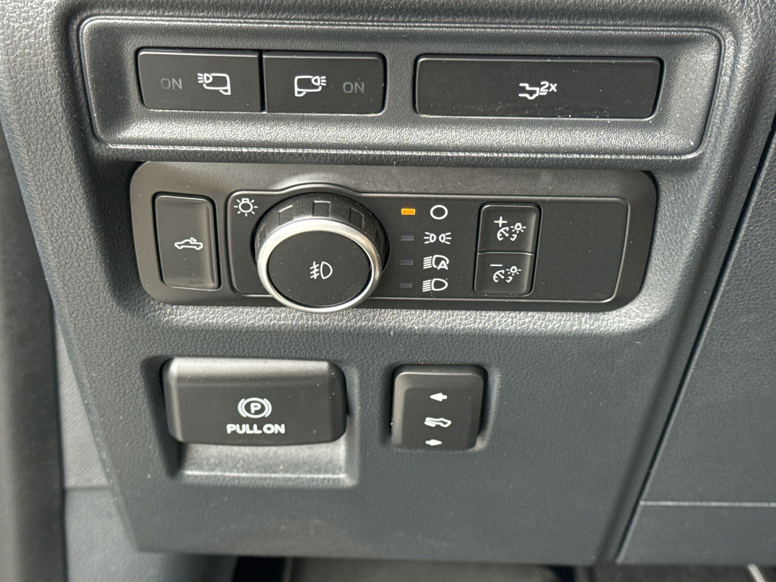 2022 Ford F-150 Lariat - Photo 21