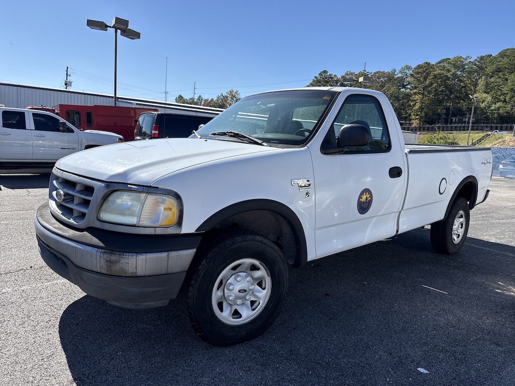 Used 2002 Ford F-150 XL Truck Regular Cab