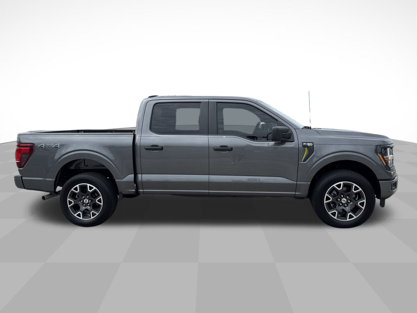 2024 Ford F-150 STX photo 4