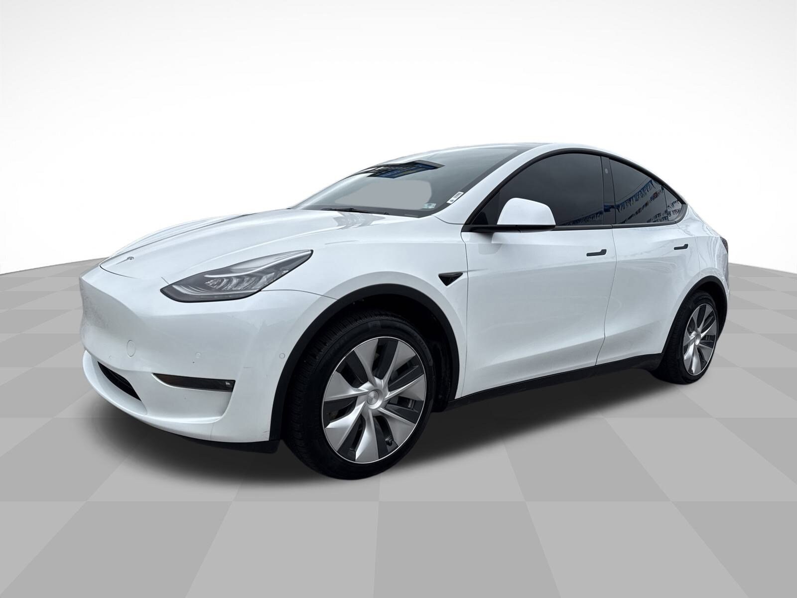 2022 Tesla Model Y Long Range's photo