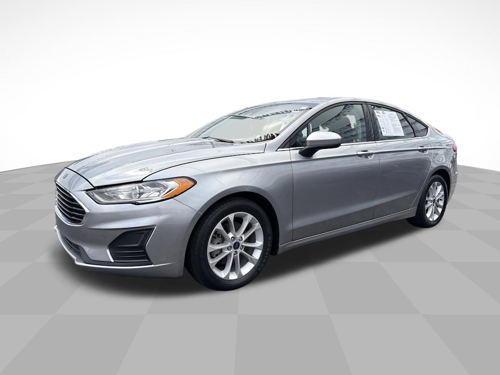 Used 2020 Ford Fusion SE Sedan