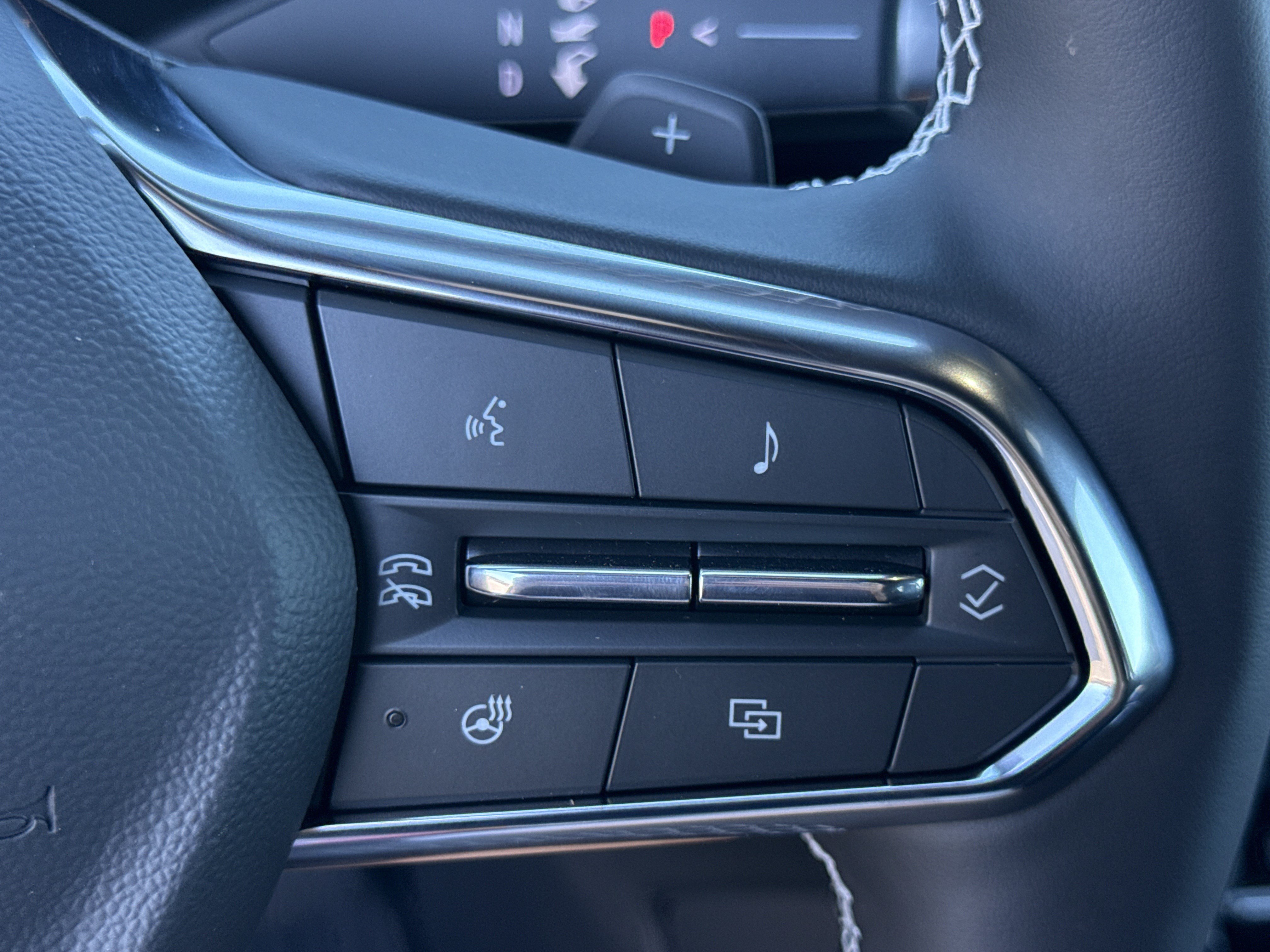 2027 Chevrolet Traverse LT - Photo 20