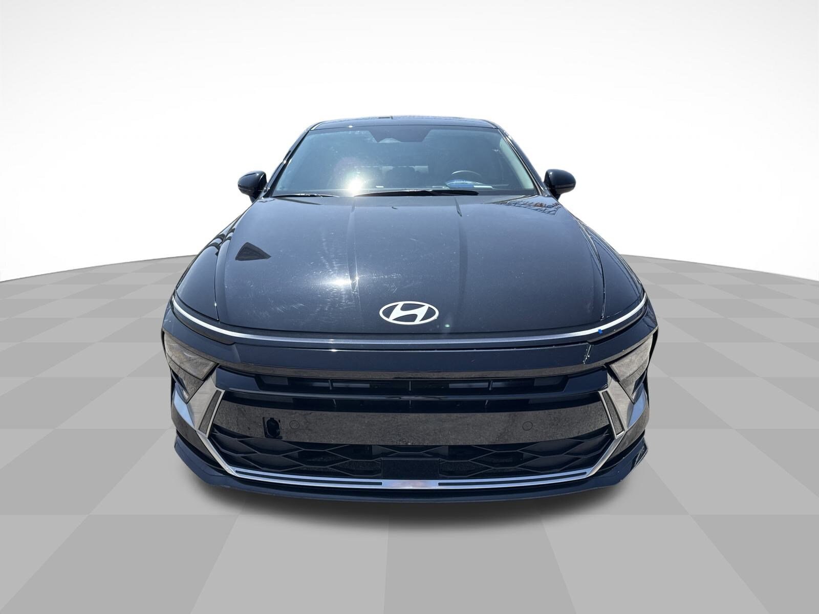 2024 Hyundai Sonata SEL photo 2