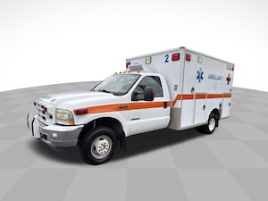 2003 Ford Super Duty F-350 DRW XL Truck Regular Cab