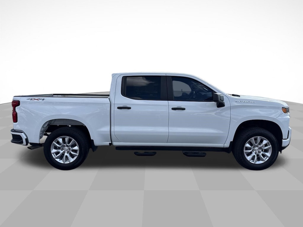 Used 2022 Chevrolet Silverado 1500 LTD Custom Truck