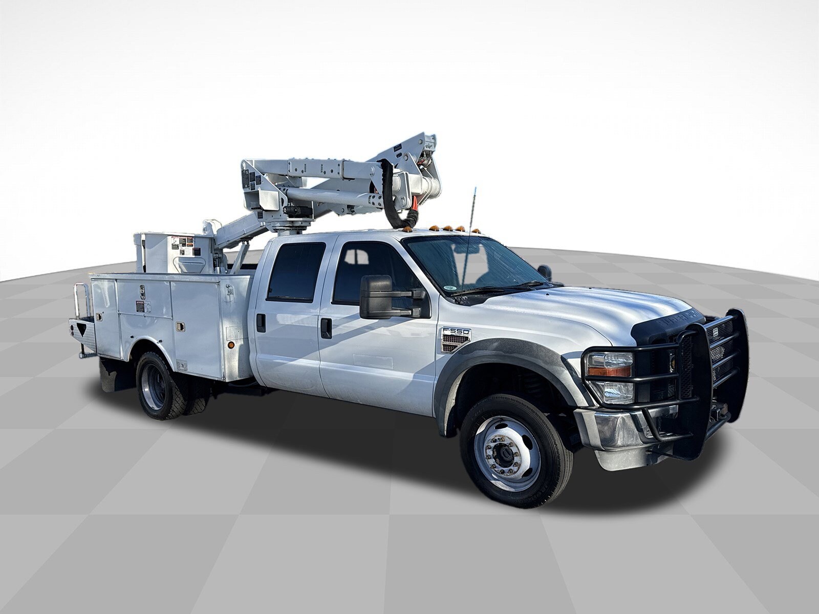 2010 Ford F-550 XL photo 3