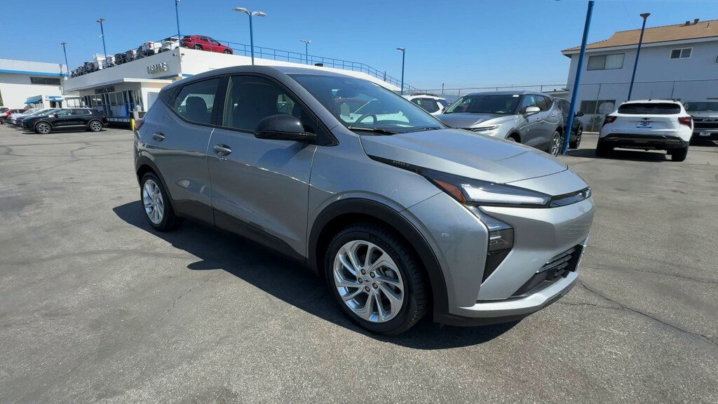 New 2027 Chevrolet Bolt LT SUV