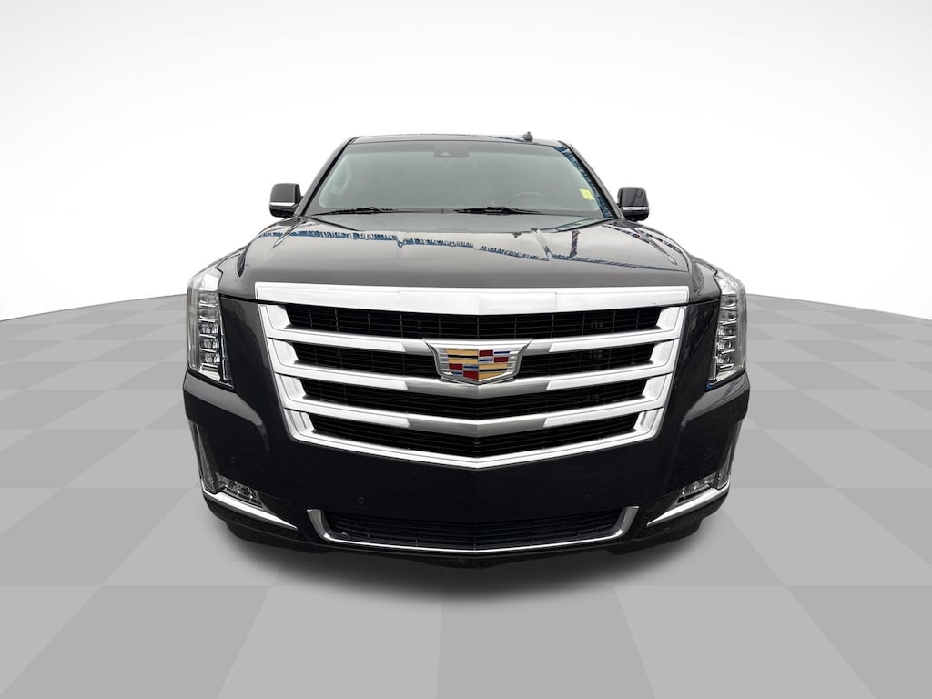 Used 2018 CADILLAC Escalade Luxury SUV