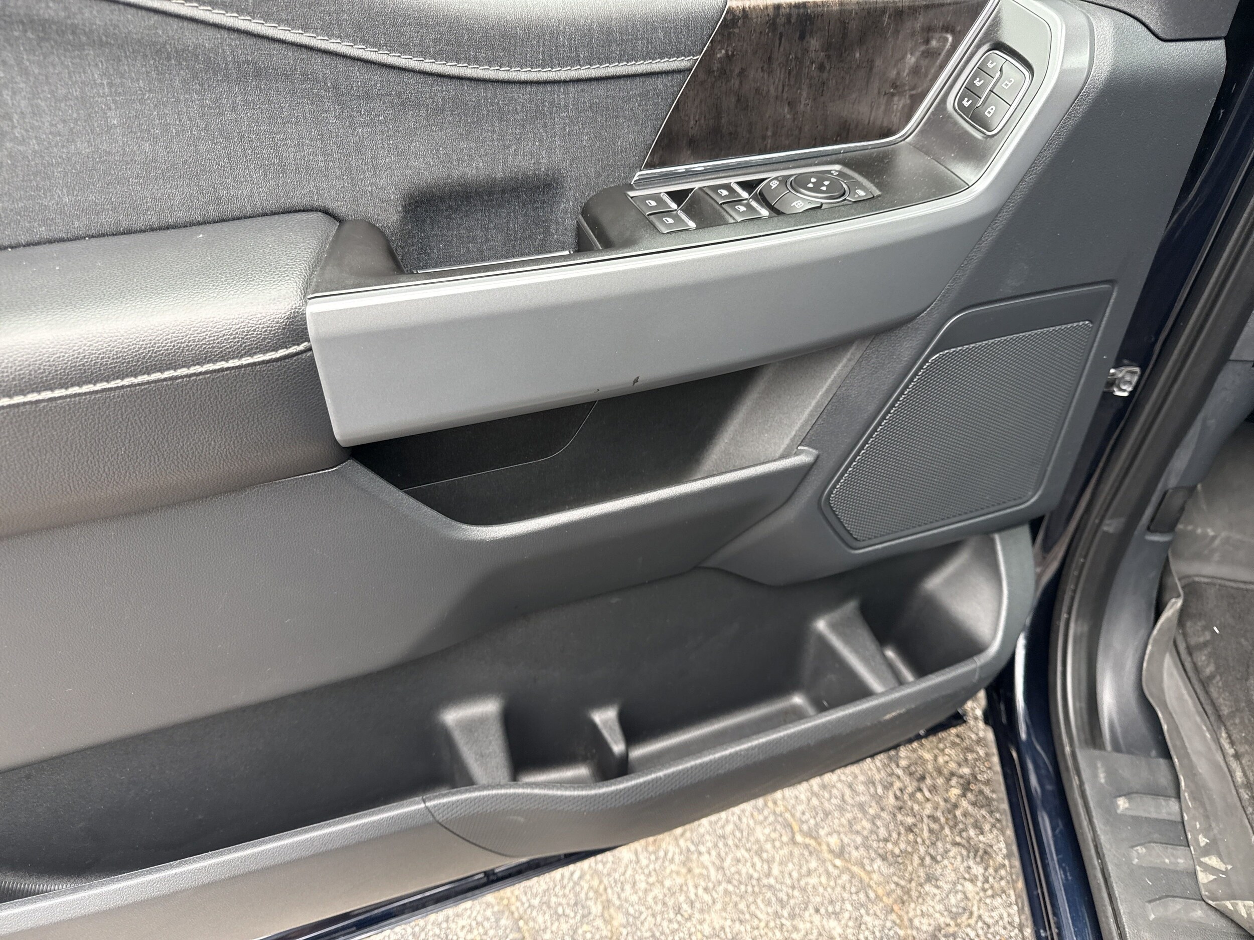 2022 Ford F-150 Lariat - Photo 15