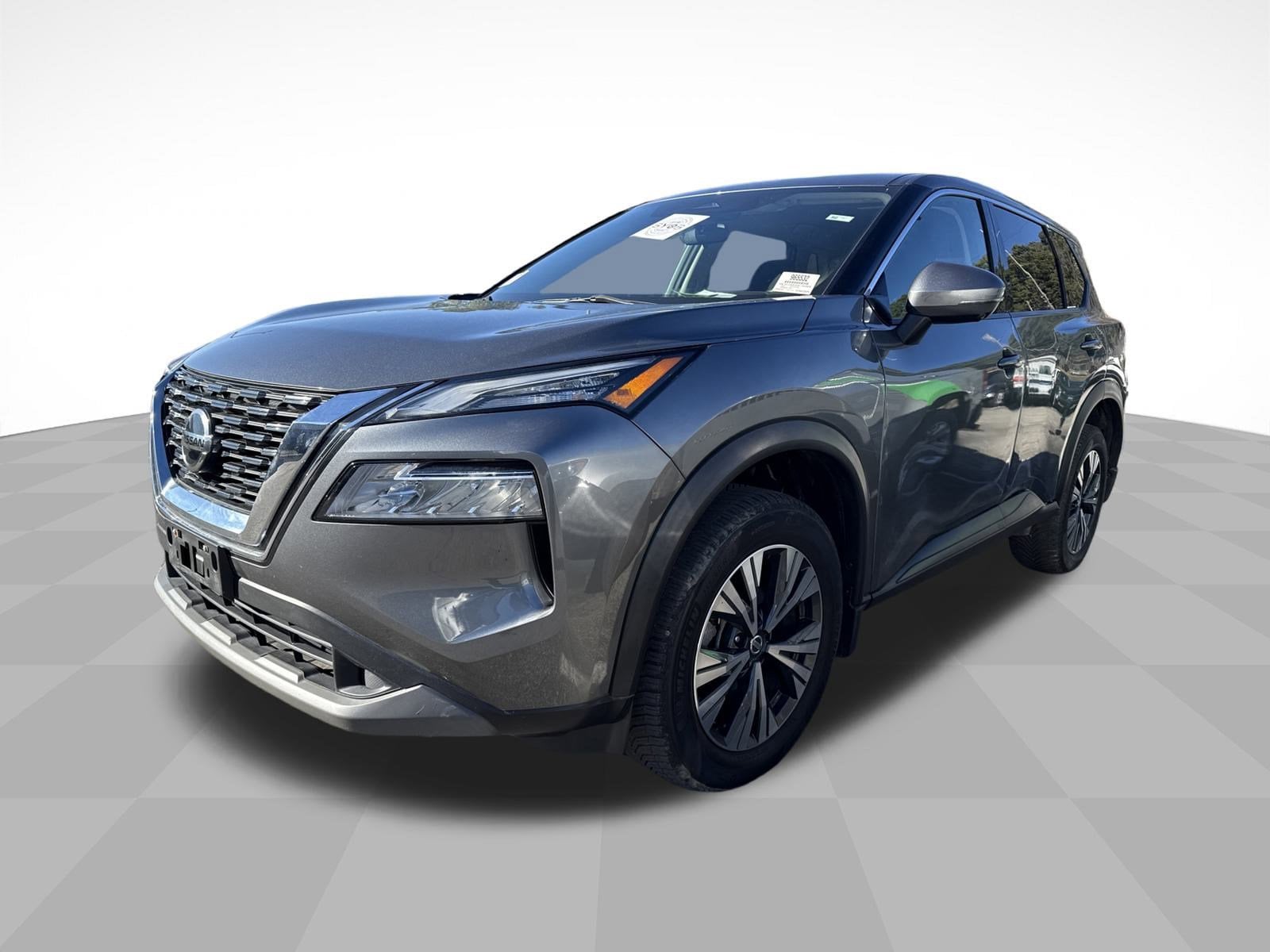 2021 Nissan Rogue SV's photo
