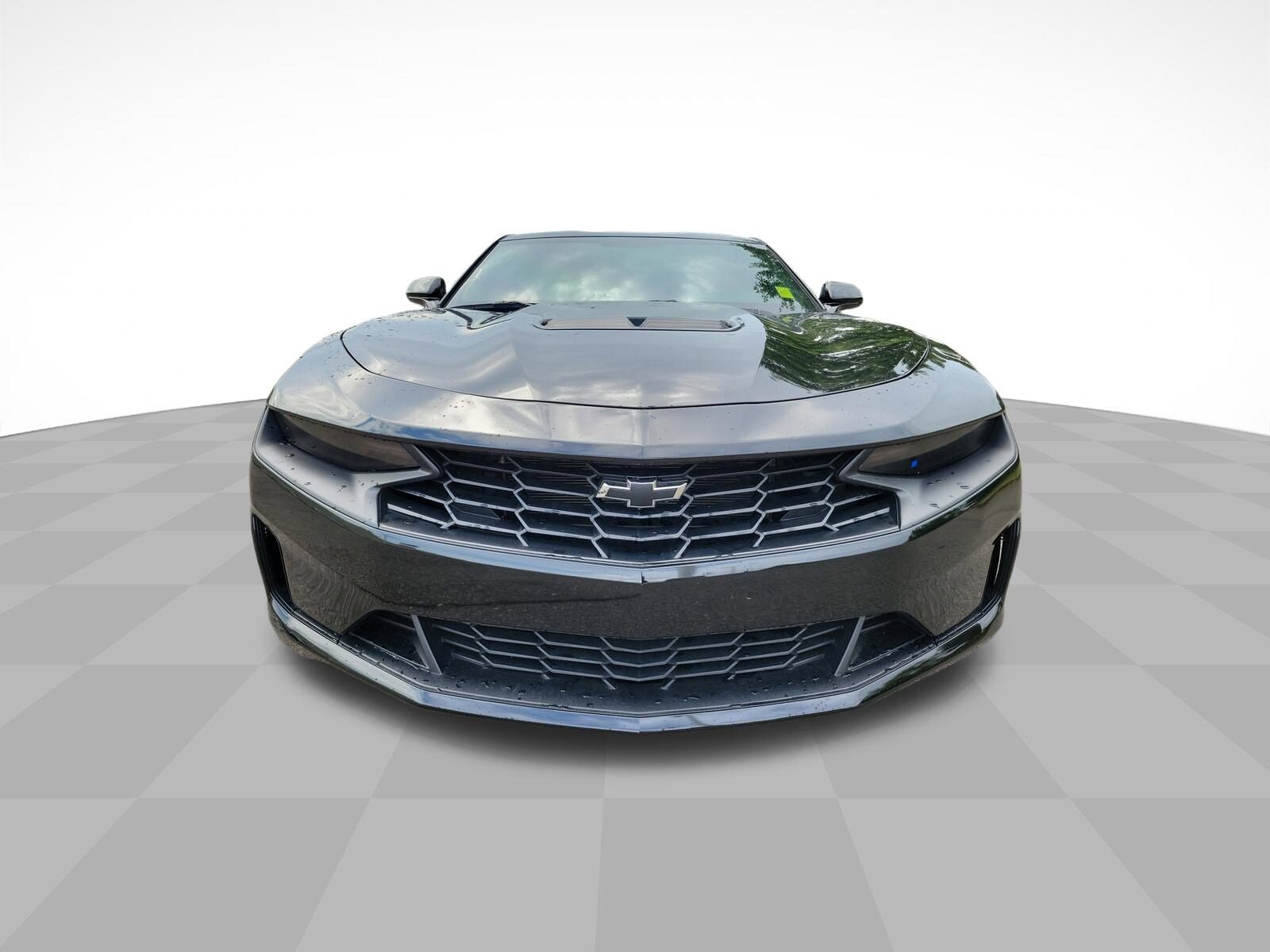 2023 Chevrolet Camaro LT1 photo 2
