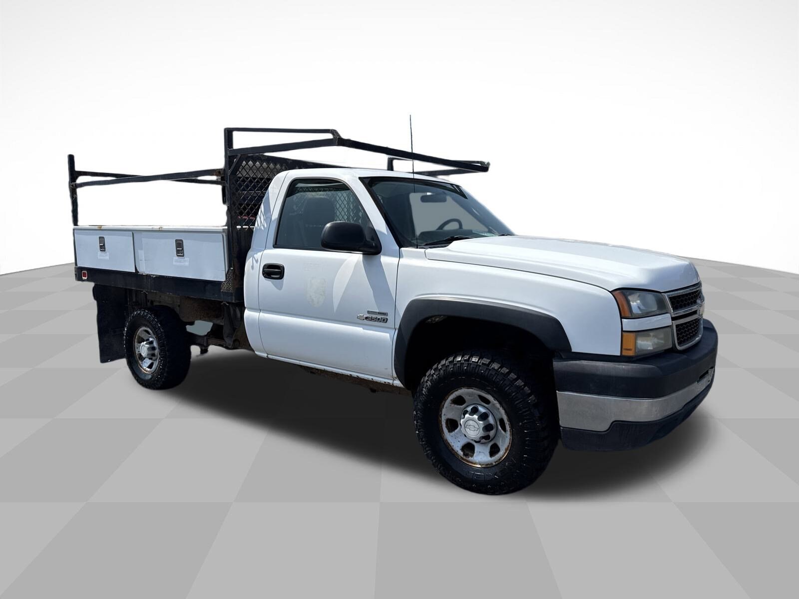 2006 Chevrolet Silverado 3500HD Work Truck photo 3