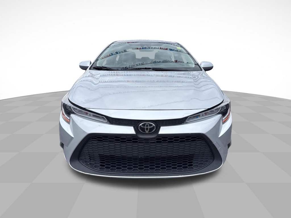 Used 2021 Toyota Corolla LE Sedan