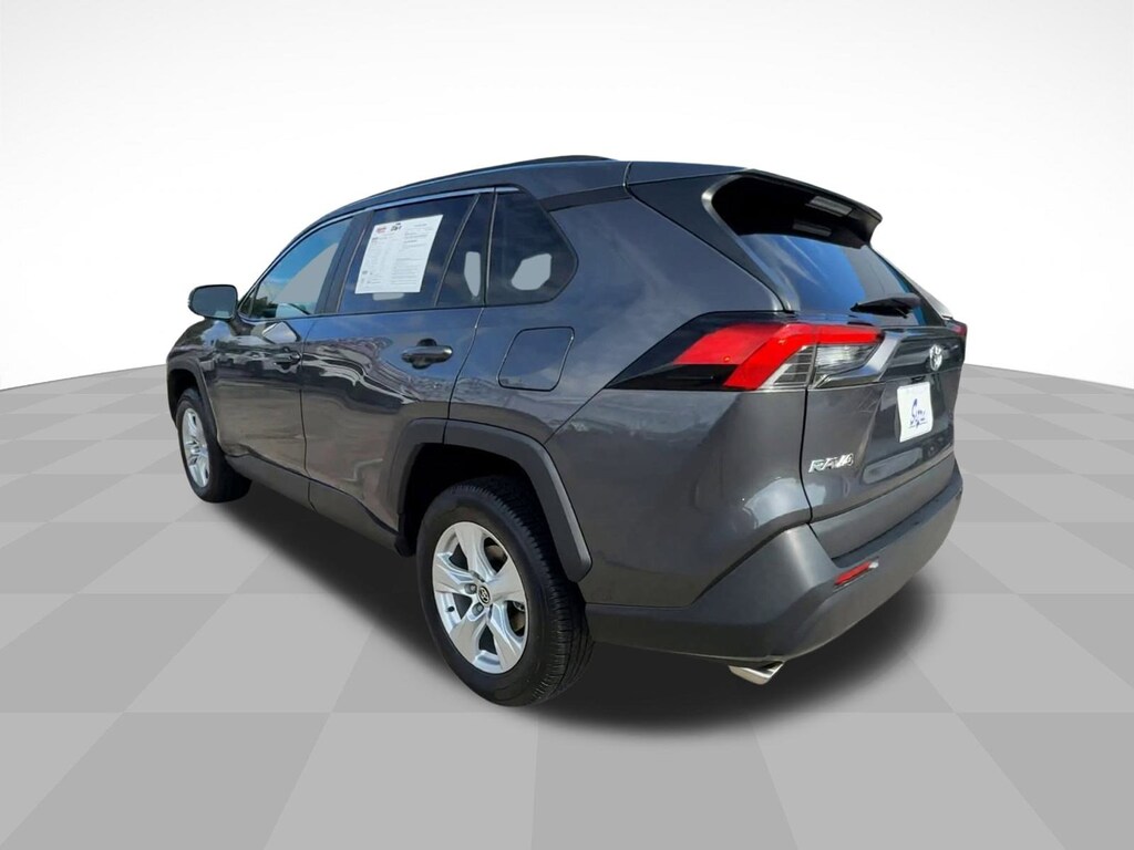 Used 2021 Toyota RAV4 XLE SUV