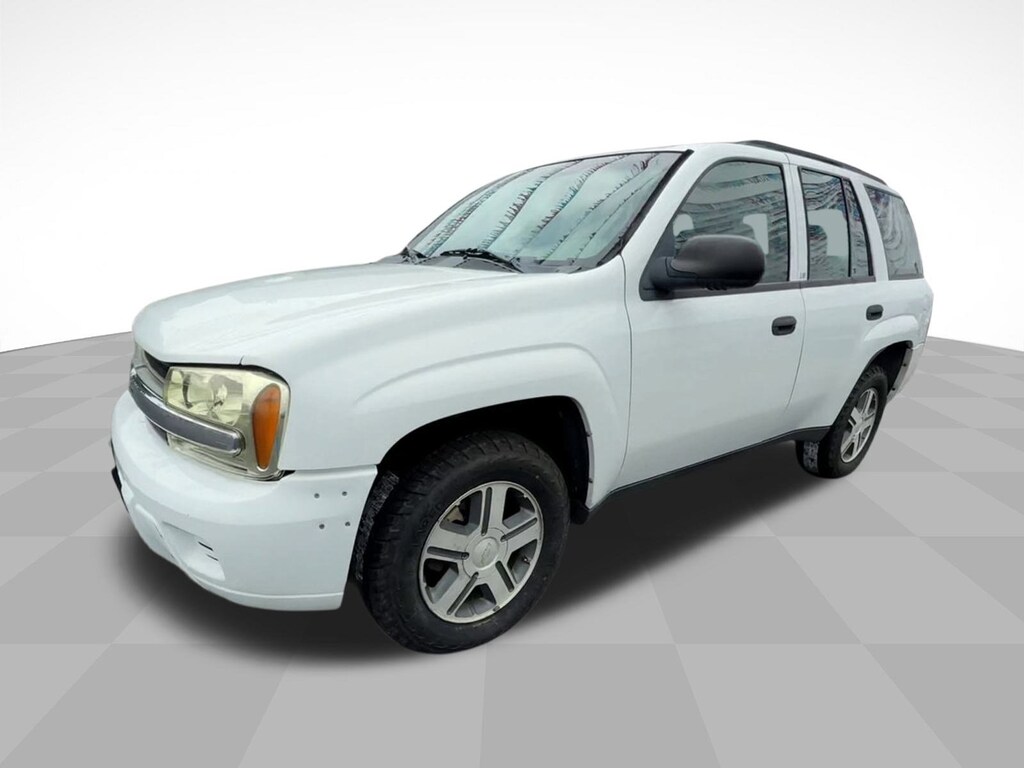 Used 2004 Chevrolet Trailblazer LS SUV