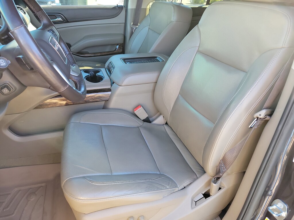 Used 2017 GMC Yukon SLT SUV