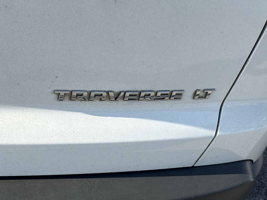 Used 2012 Chevrolet Traverse LT w/2LT SUV