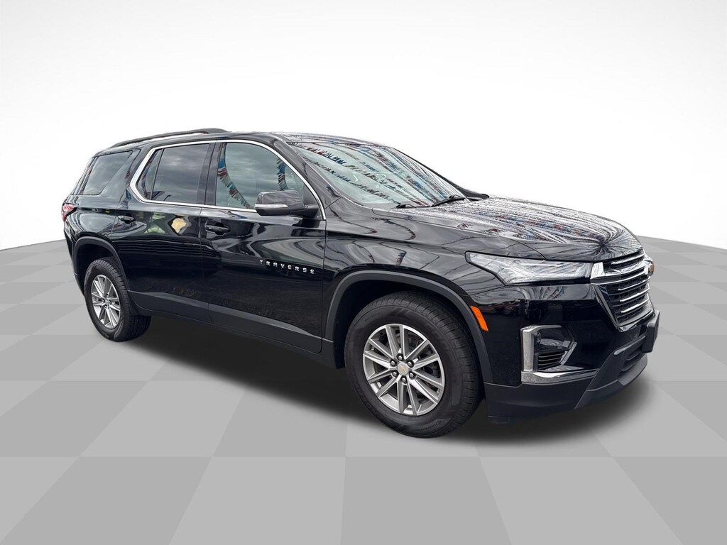 Used 2023 Chevrolet Traverse LT Cloth SUV