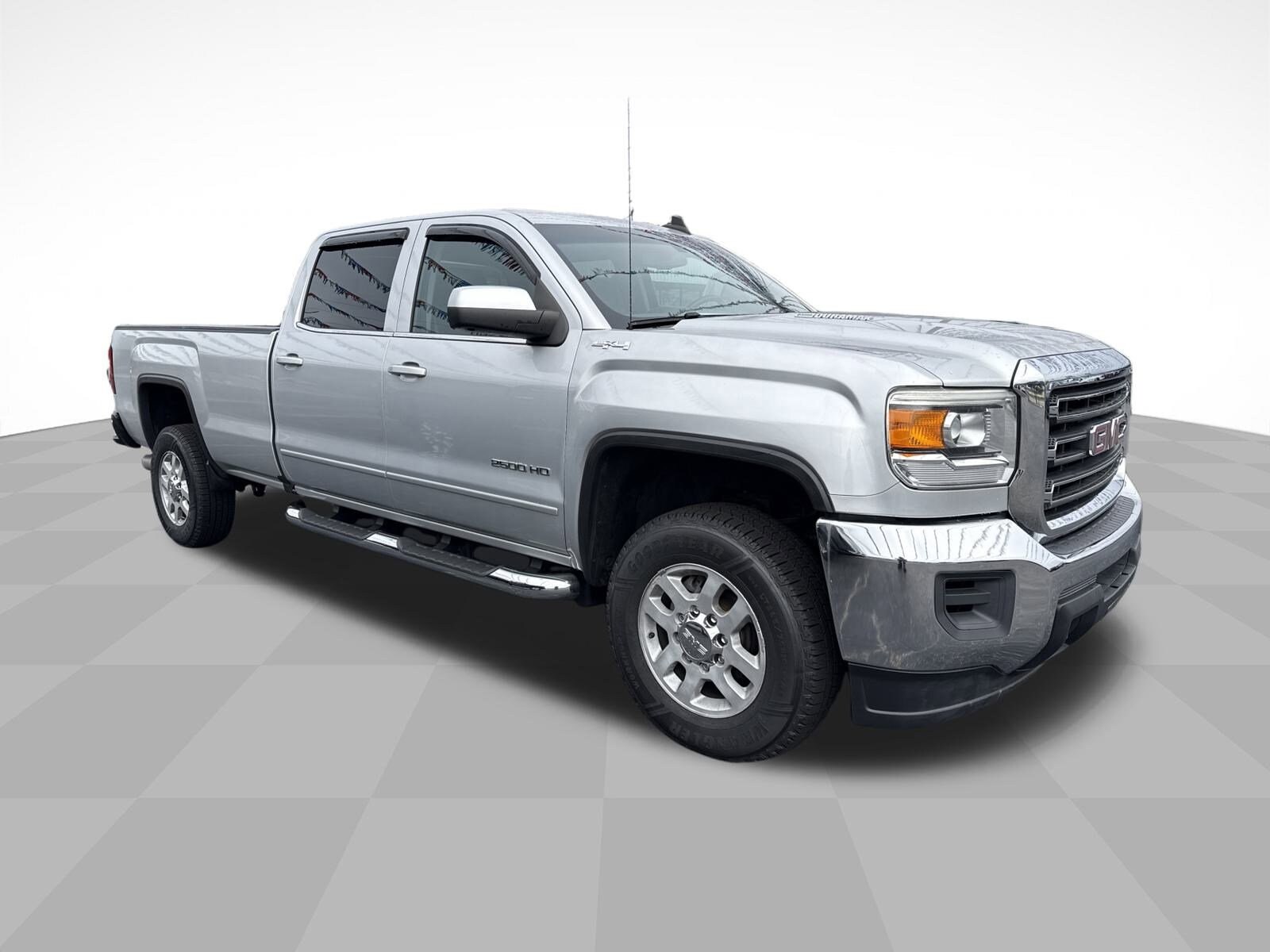 2015 Gmc Sierra 2500 HD SLE photo 3