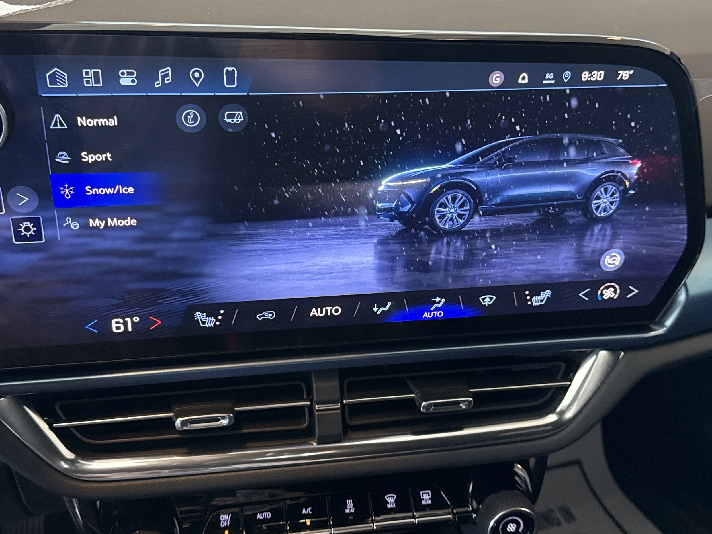 2026 Chevrolet Equinox EV 2LT - Photo 25
