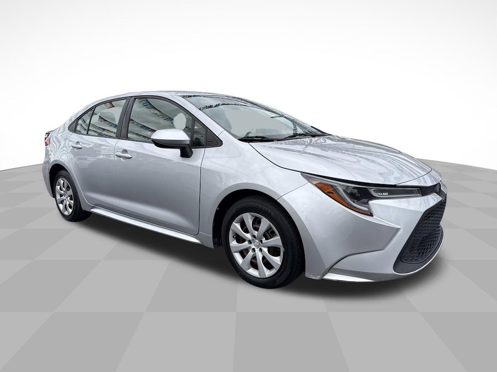 Used 2021 Toyota Corolla LE Sedan