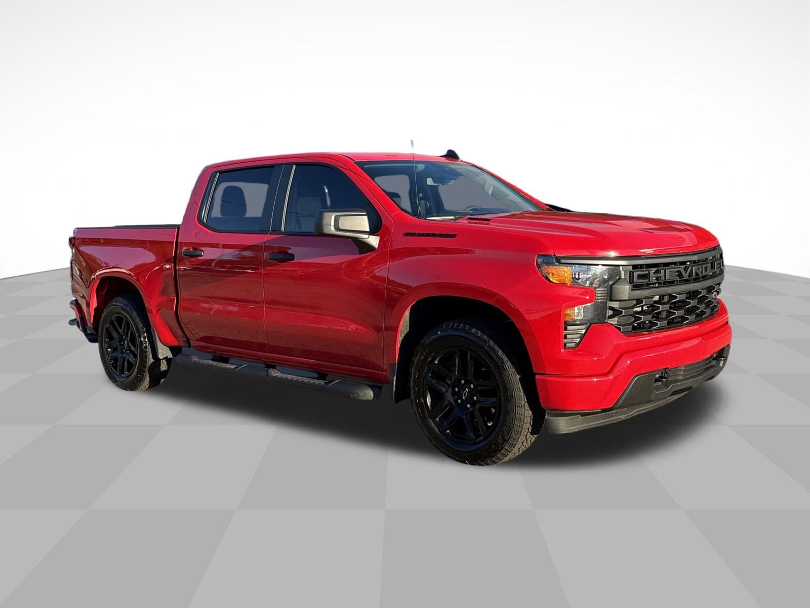 2025 Chevrolet Silverado 1500 Custom photo 3