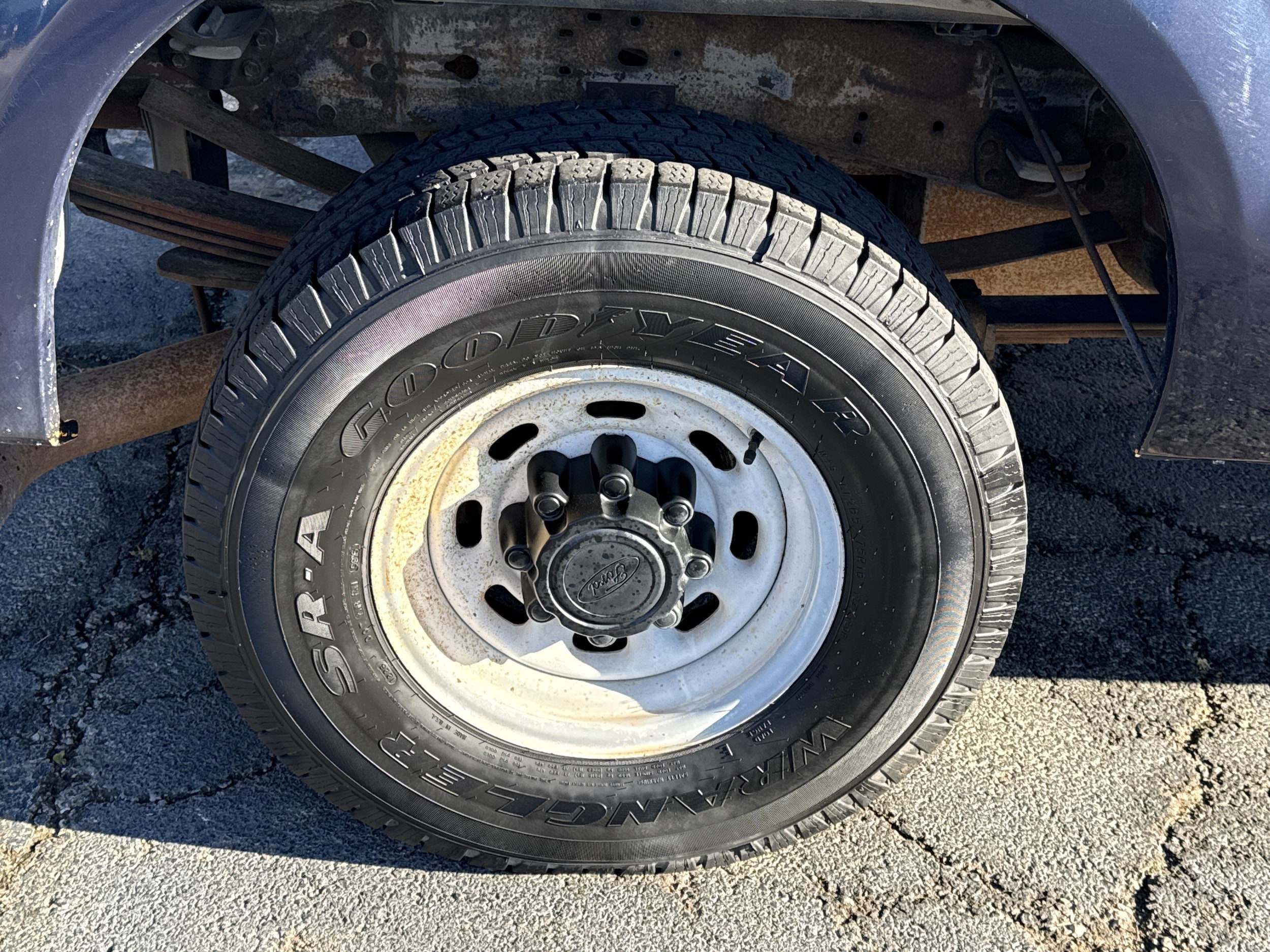 2003 Ford F-350 Super Duty XL - Photo 6