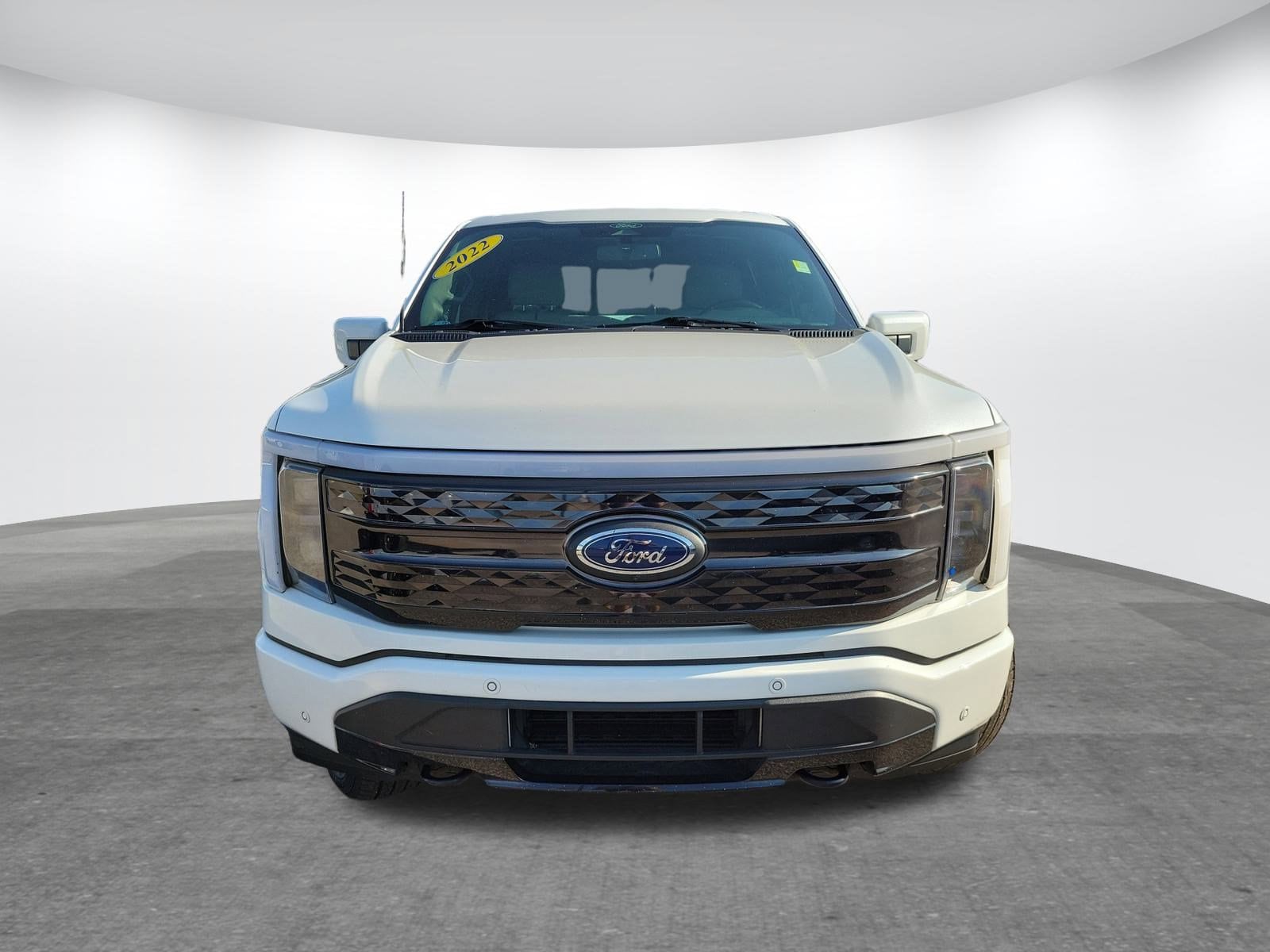 Used 2022 Ford F-150 Lightning Platinum with VIN 1FT6W1EV3NWG10935 for sale in Sylacauga, AL
