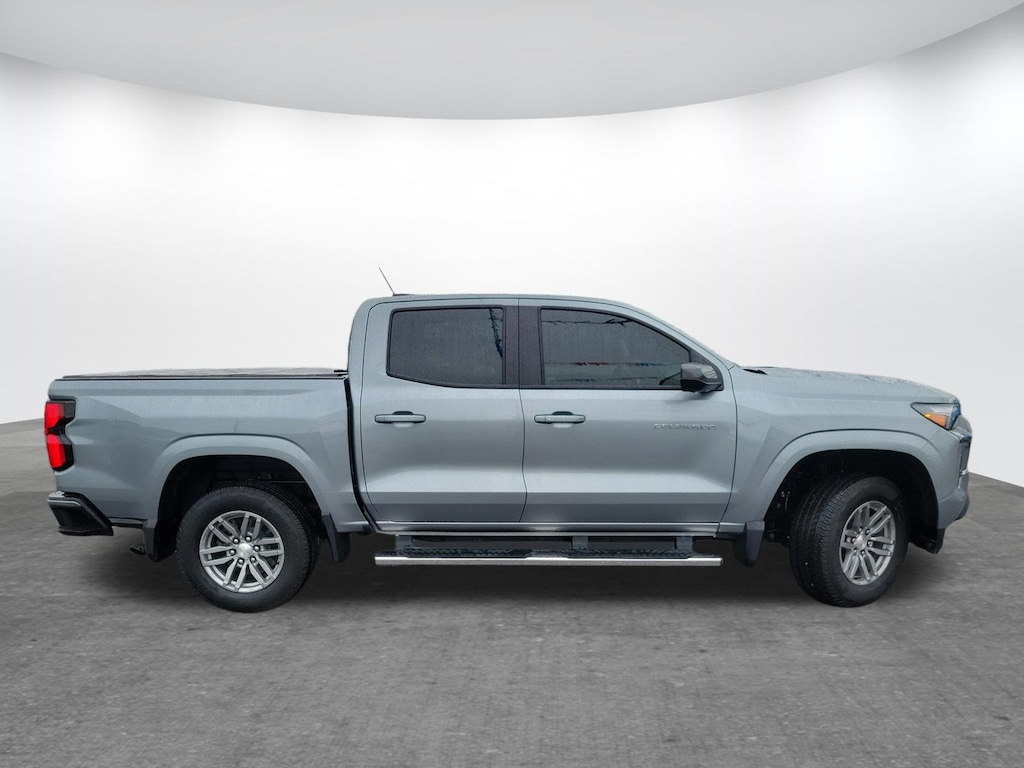 Used 2024 Chevrolet Colorado LT Truck Crew Cab
