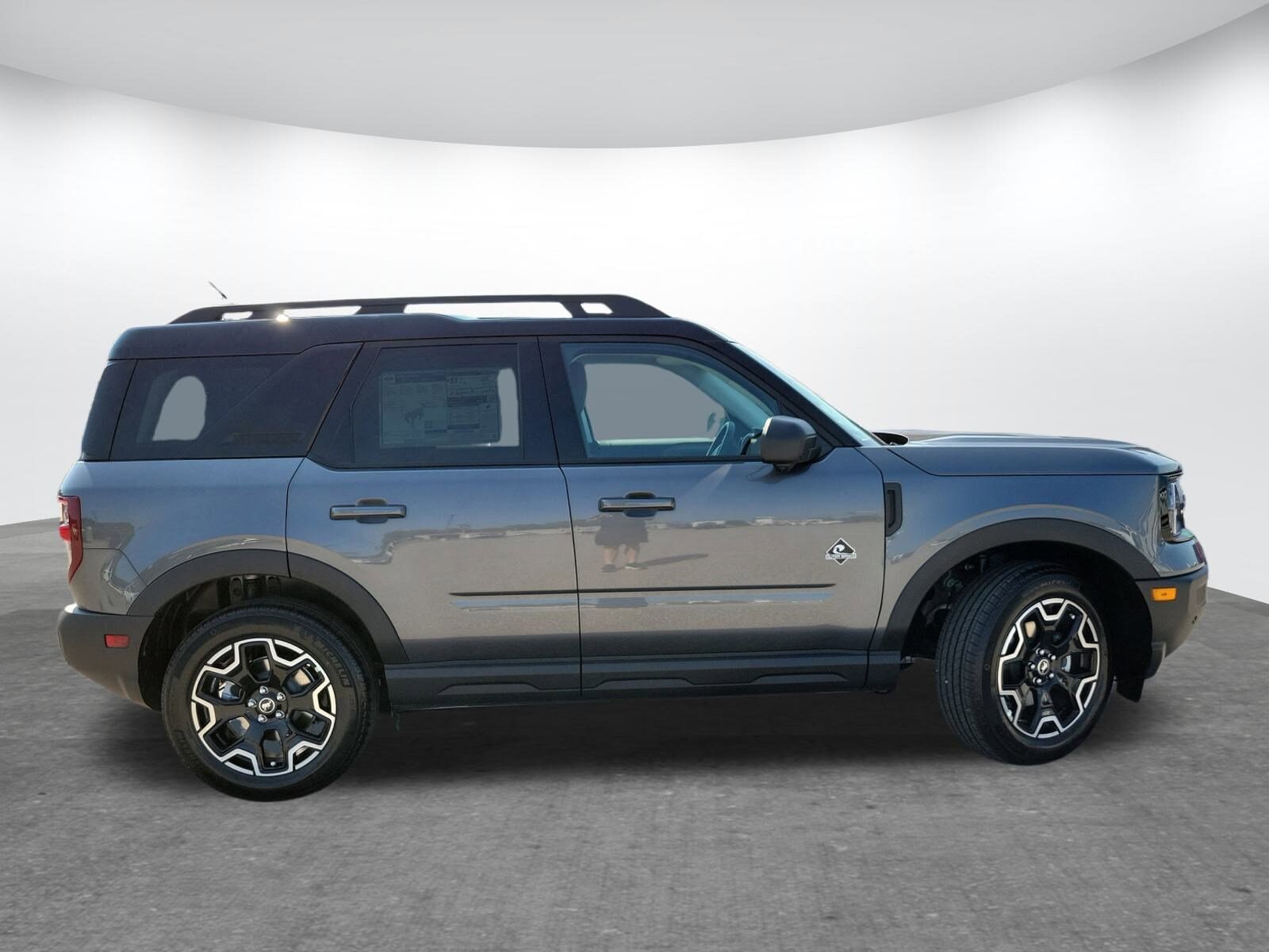 2025 Ford Bronco Sport Outer Banks photo 4