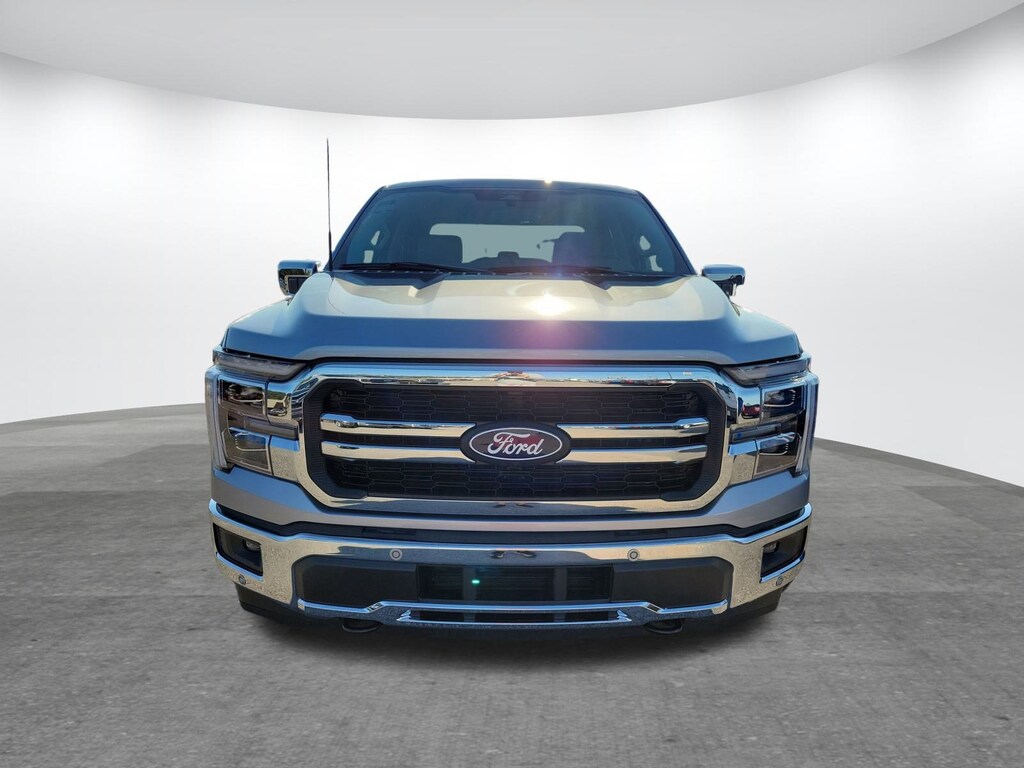 New 2025 Ford F-150 Lariat Truck SuperCrew Cab