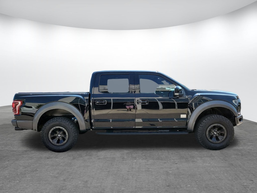 Used 2018 Ford F-150 Raptor Truck SuperCrew Cab
