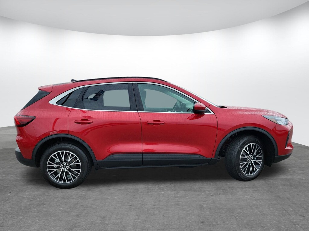 New 2025 Ford Escape PHEV SUV
