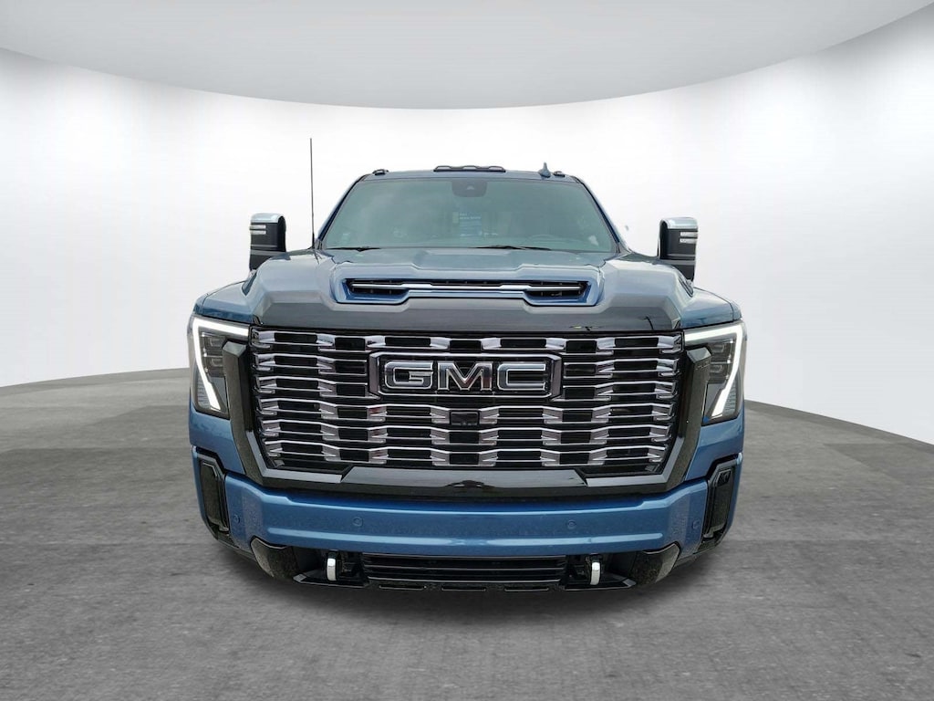 Used 2025 GMC Sierra 2500 HD Denali Ultimate Truck Crew Cab