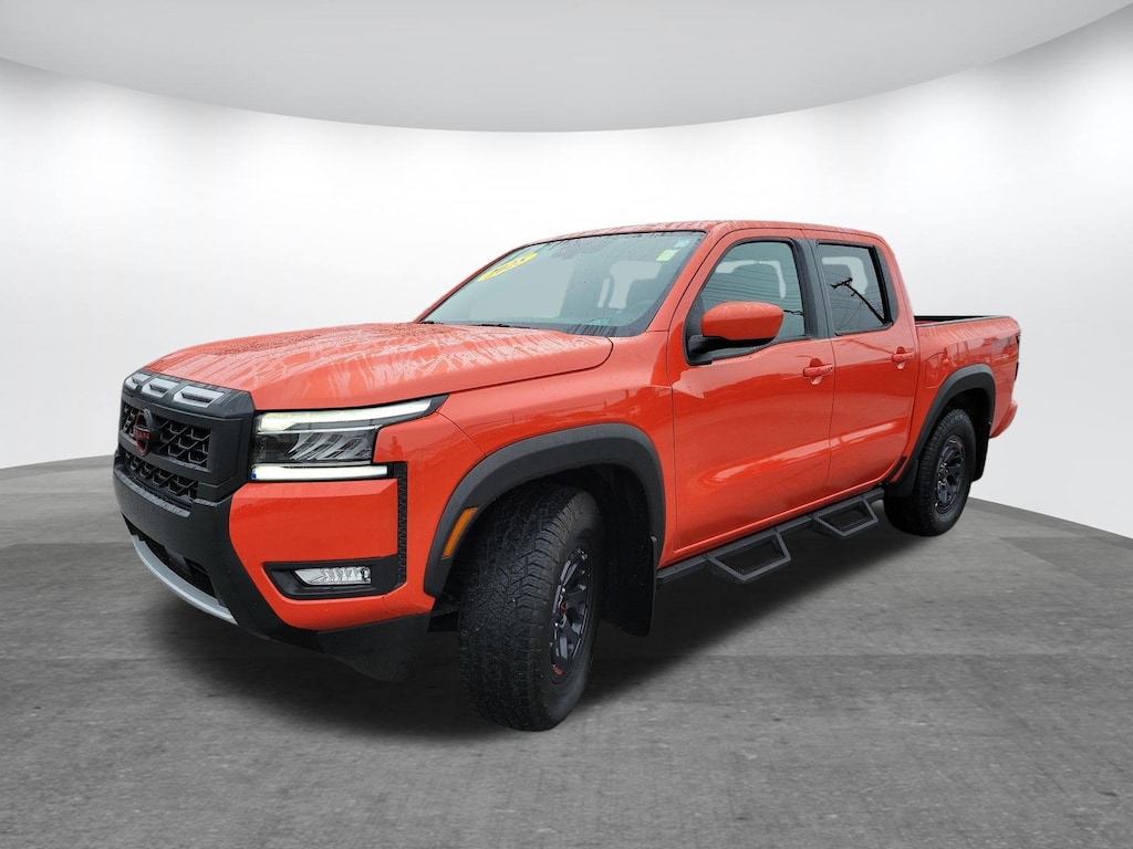 Used 2025 Nissan Frontier PRO-X Truck Crew Cab