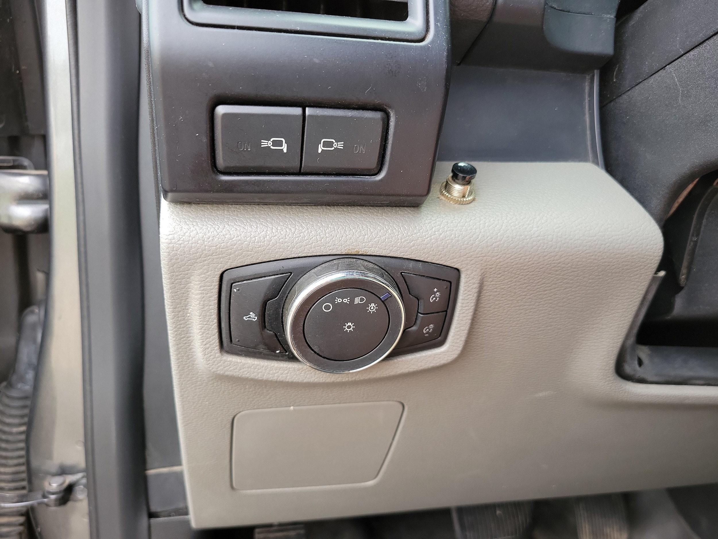 2016 Ford F-150 XL - Photo 34